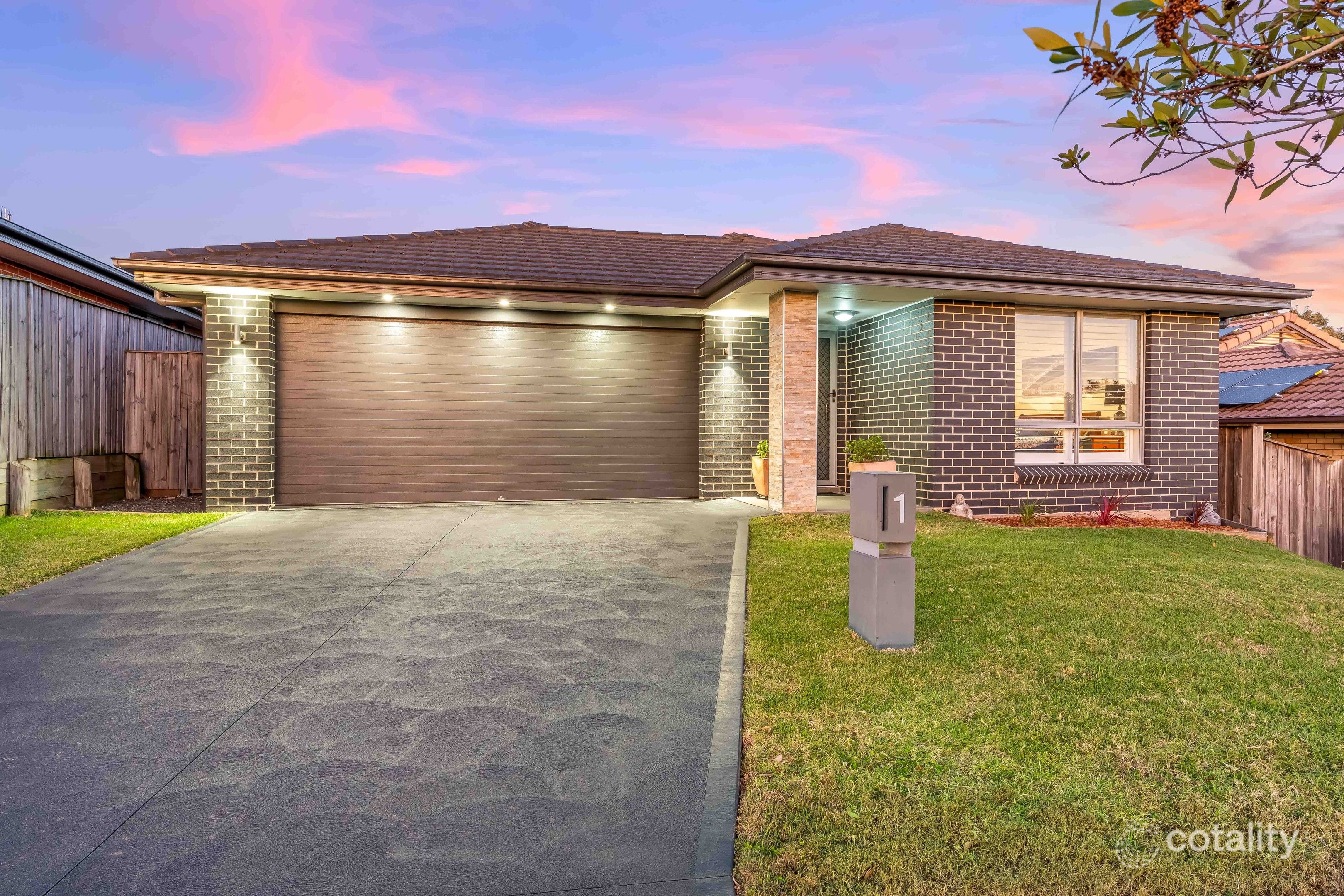 1 Oystercatcher St, Aberglasslyn, NSW 2320