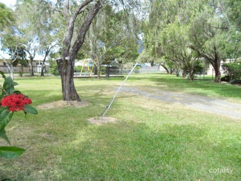 3 Lowrey Cl, Gordonvale, QLD 4865