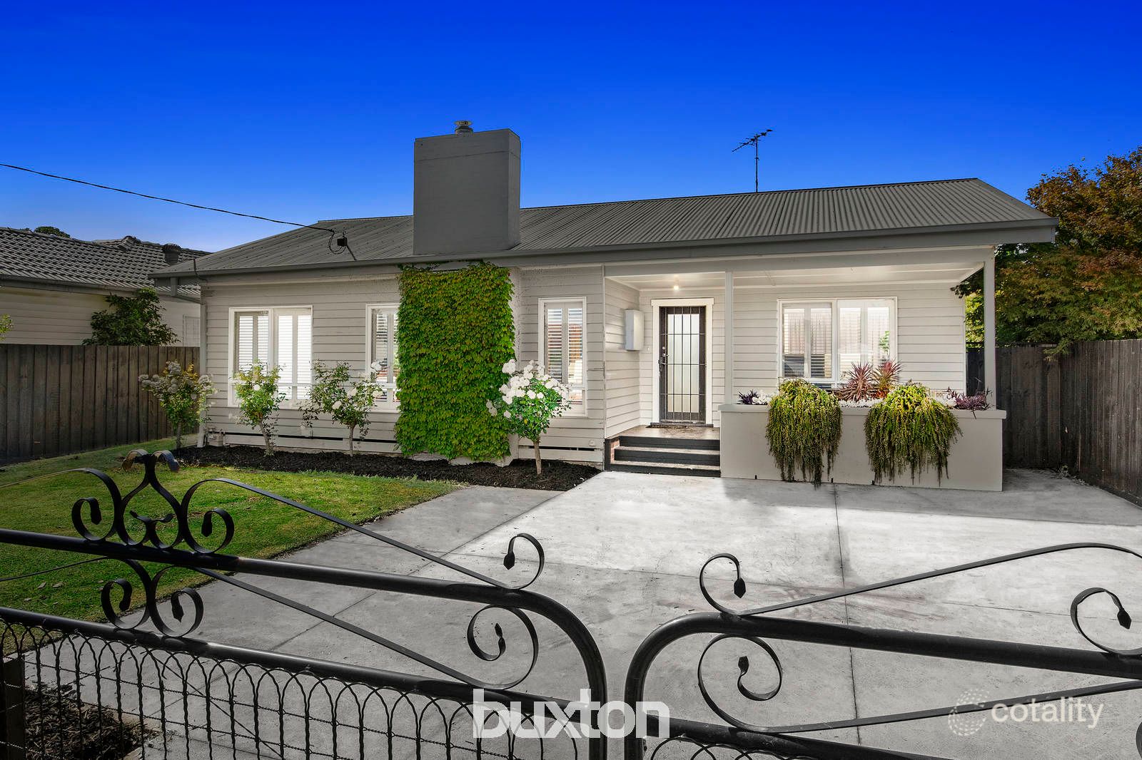 7 Muxworthy Ave, Herne Hill, VIC 3218