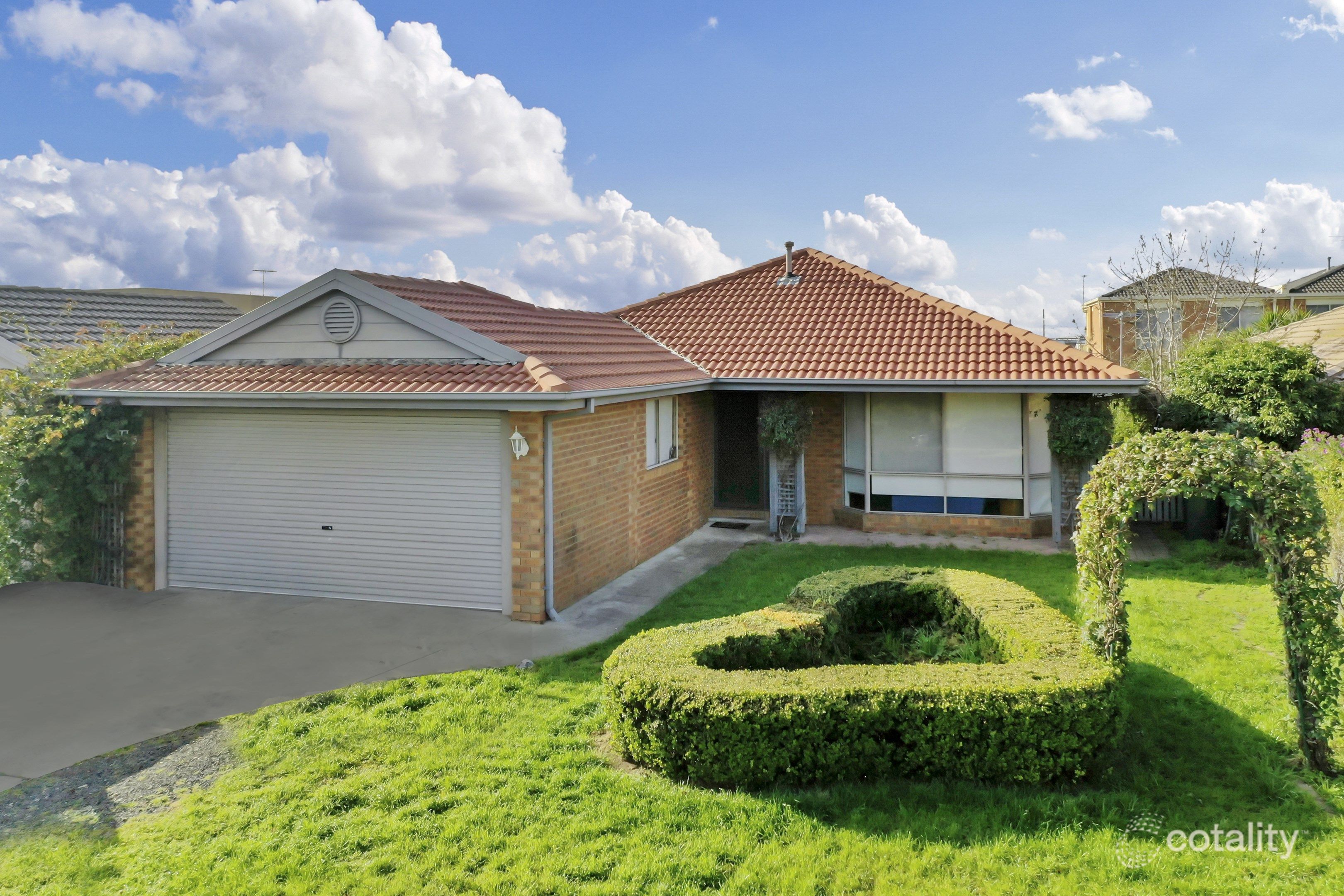 12 Cobb Jnc, Sydenham, VIC 3037