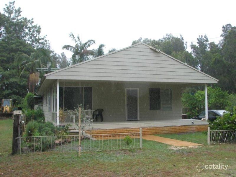 9 Peace Pde, Pindimar, NSW 2324