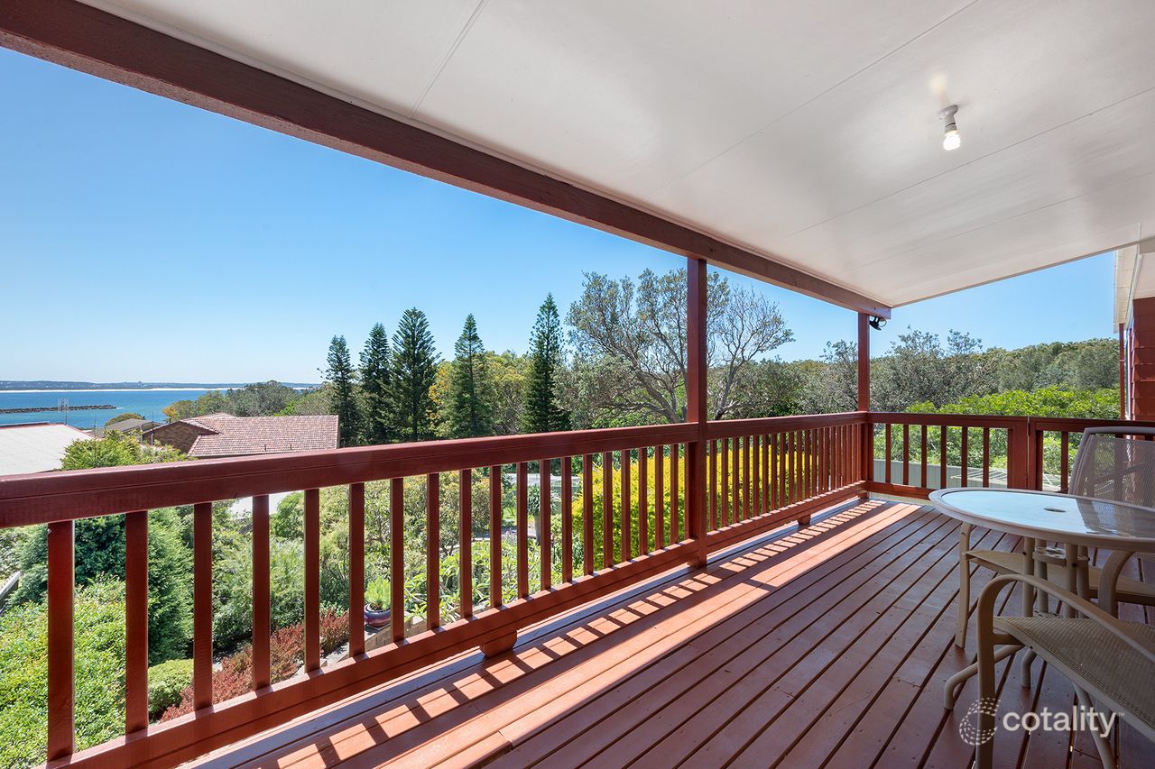 12 Diamond Cl, Swansea Heads, NSW 2281