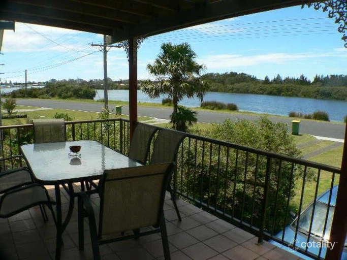 45 Point Rd, Tuncurry, NSW 2428