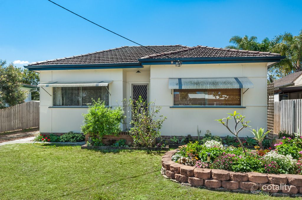 30 Boronia Ave, Woy Woy, NSW 2256