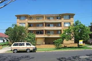 1/84-90 Leylands Pde, Belmore, NSW 2192