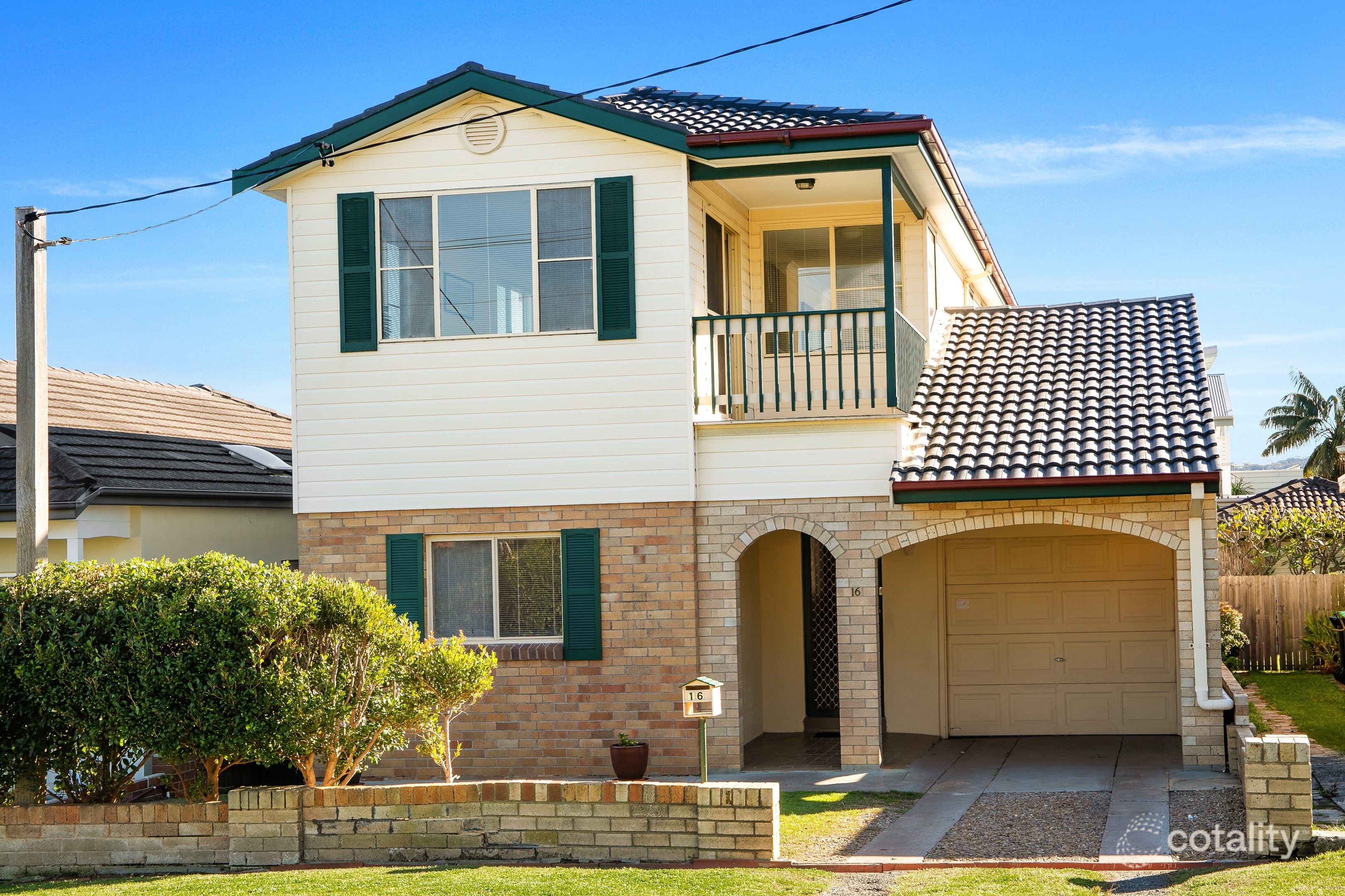 16 Robertson Rd, North Curl Curl, NSW 2099