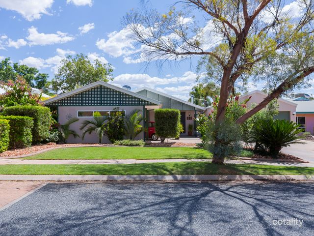 57 Hillside Gdns, Desert Springs, NT 0870