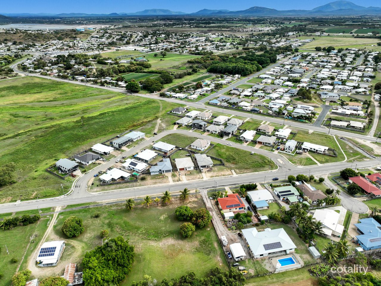 21 Baker St, Bowen, QLD 4805