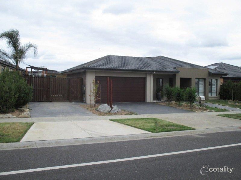 113 Viewgrand Dr, Berwick, VIC 3806