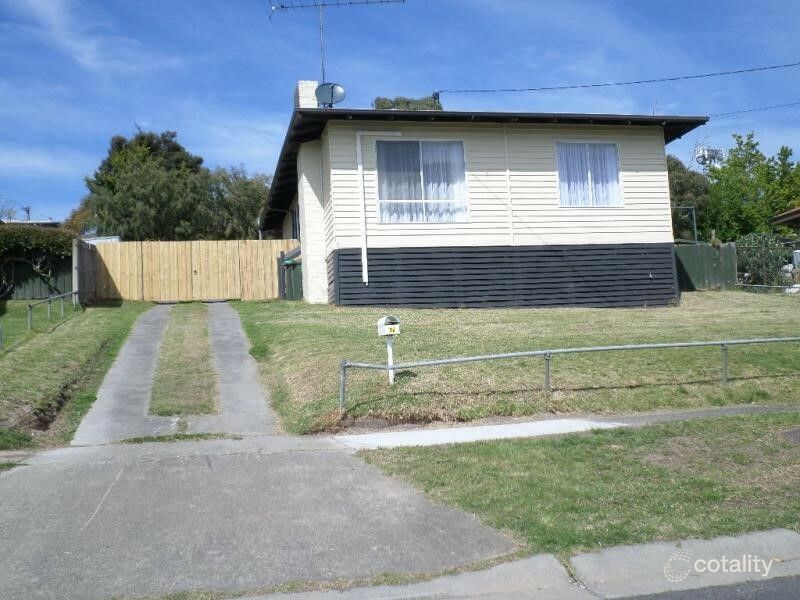 16 Tulloch St, Morwell, VIC 3840