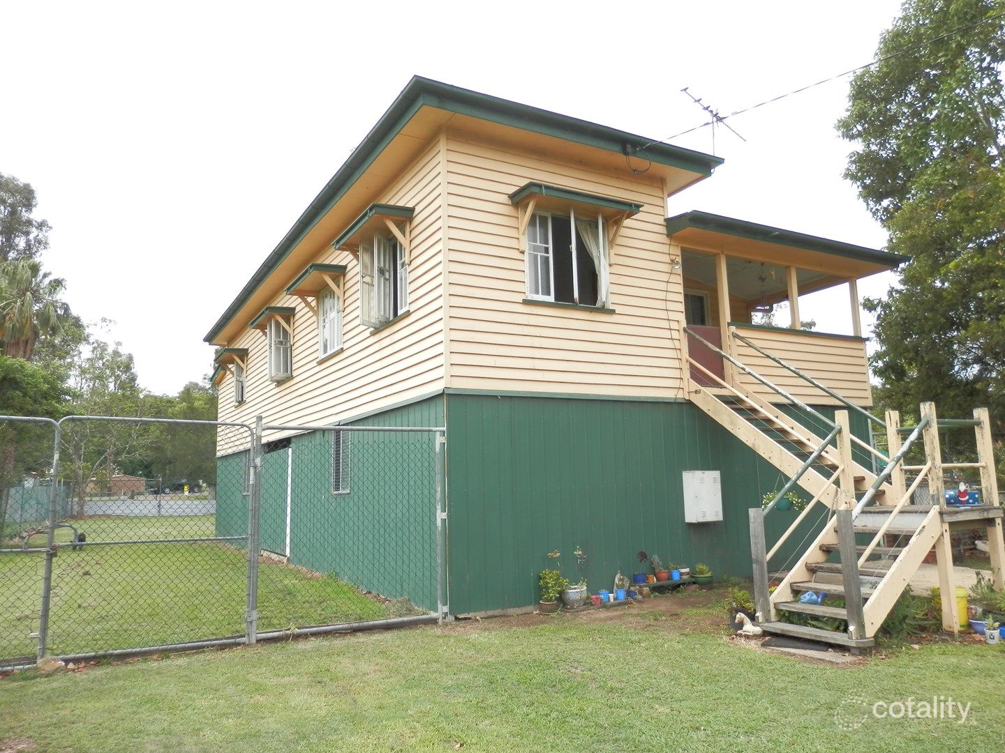 111 Ipswich St, Grandchester, QLD 4340