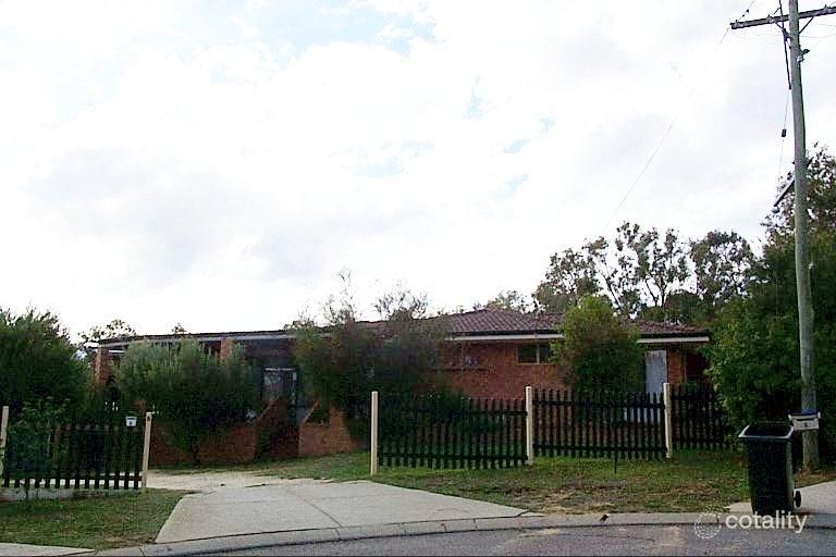 5 Byblis Pl, Koongamia, WA 6056