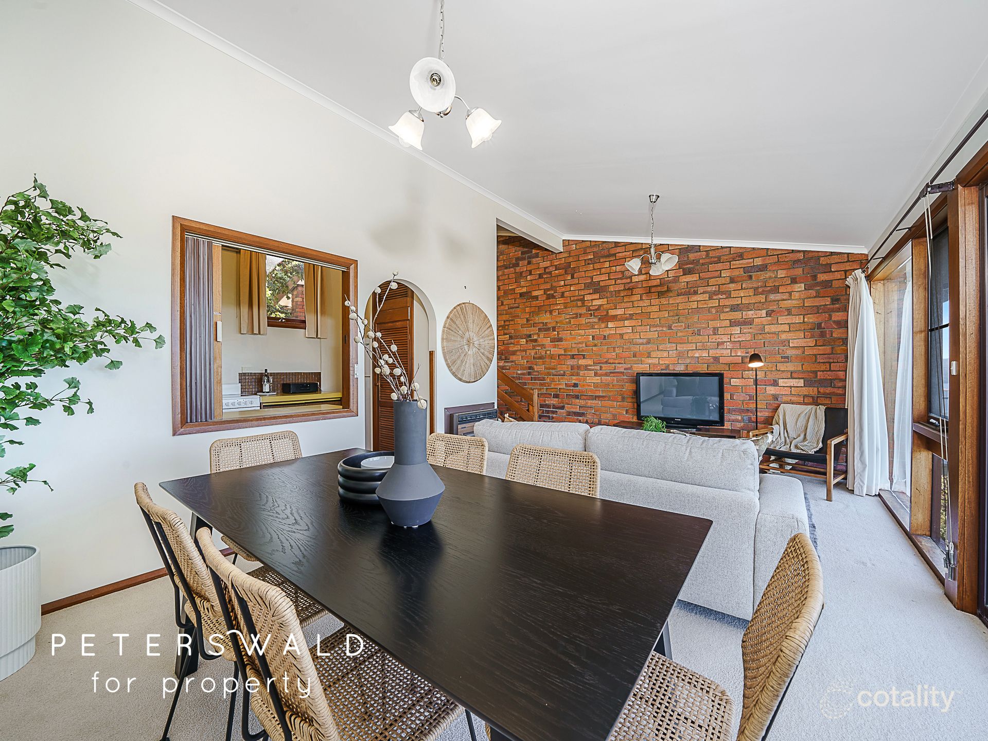 2/16 Ascot Ave, Sandy Bay, TAS 7005