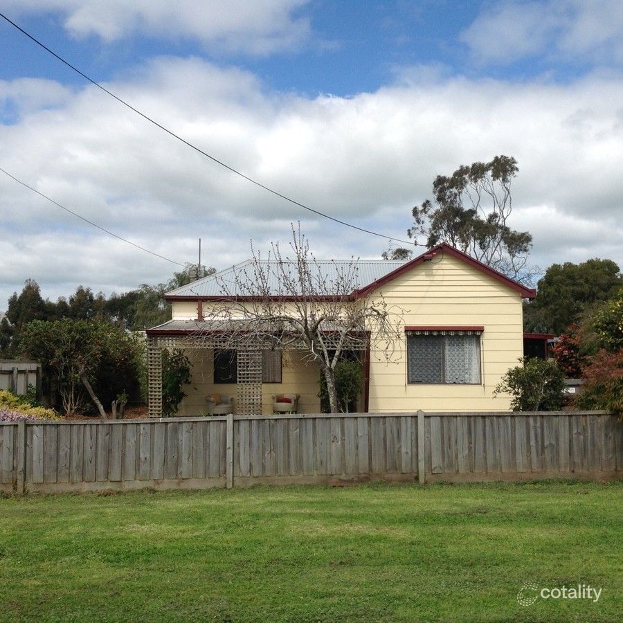406 Blacks Rd, Glenormiston South, VIC 3265