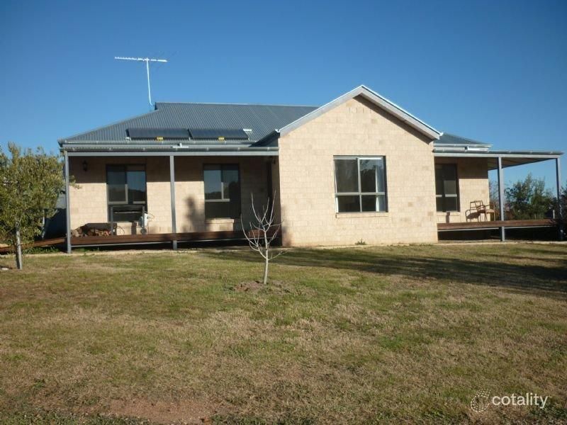 20 Old Pound Rd, Eldorado, VIC 3746
