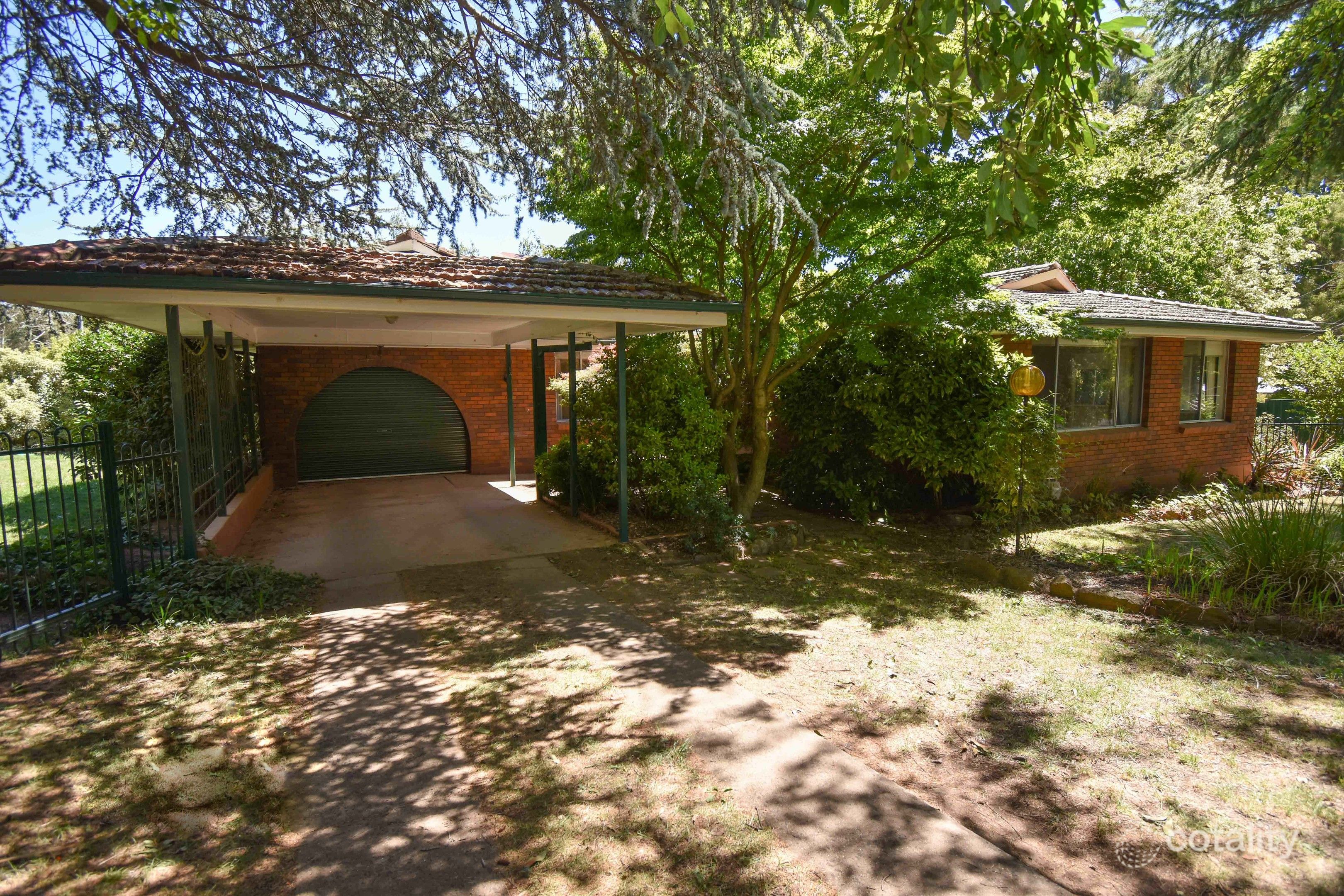 144 Coronation Dr, Orange, NSW 2800
