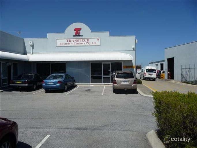 2/48 Dellamarta Rd, Wangara, WA 6065