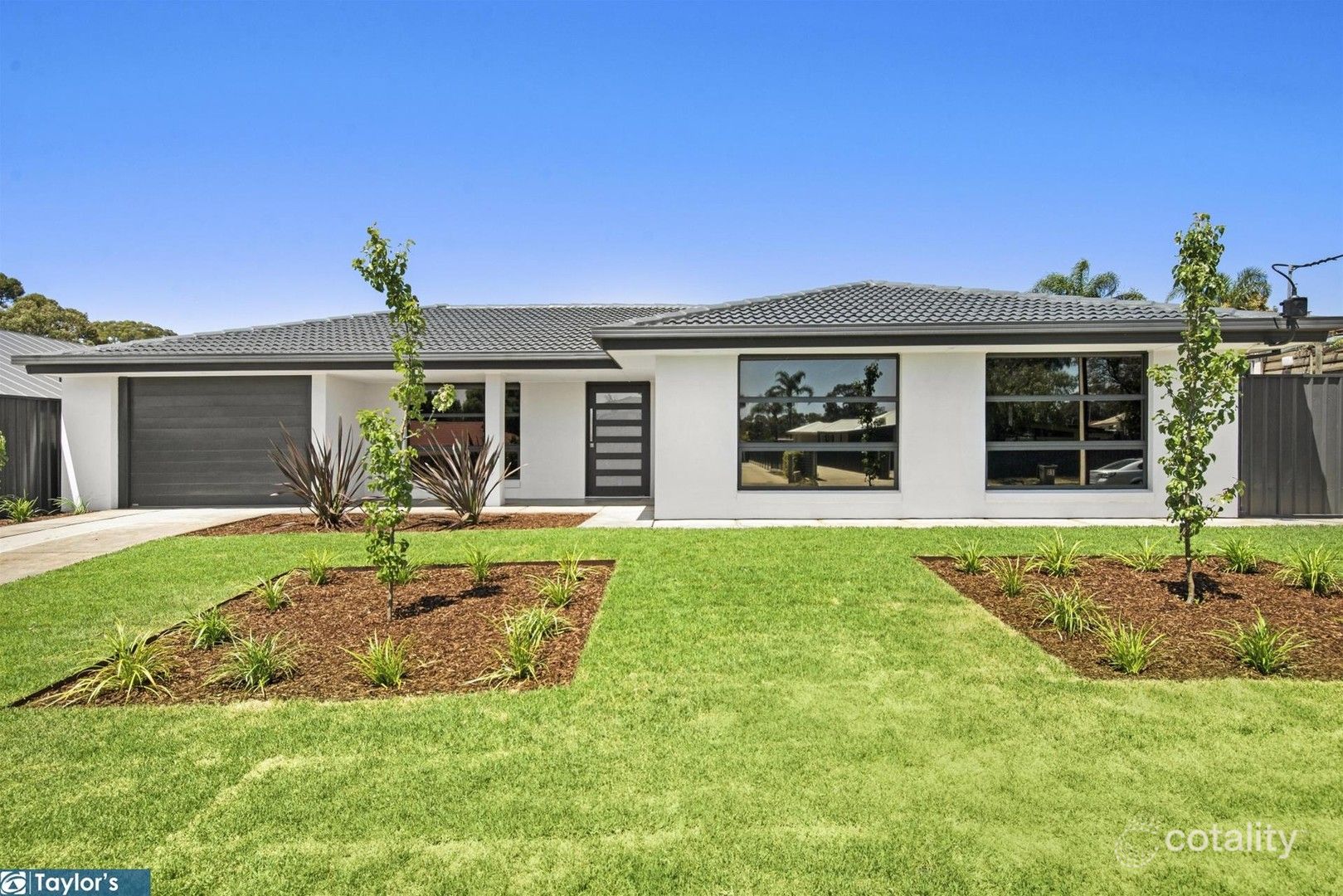 24 Cornwall Dr, Gulfview Heights, SA 5096