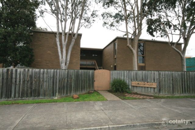 8/144-152 Wilsons Rd, Whittington, VIC 3219