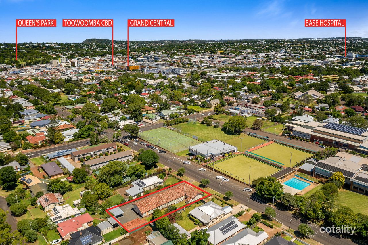 73 Taylor St, Newtown, QLD 4350