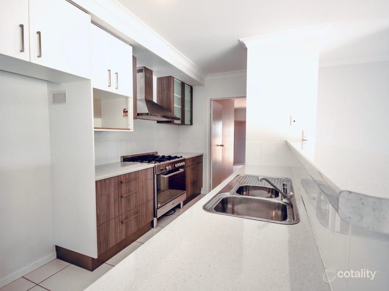 56 Sunbird Dr, Woree, QLD 4868