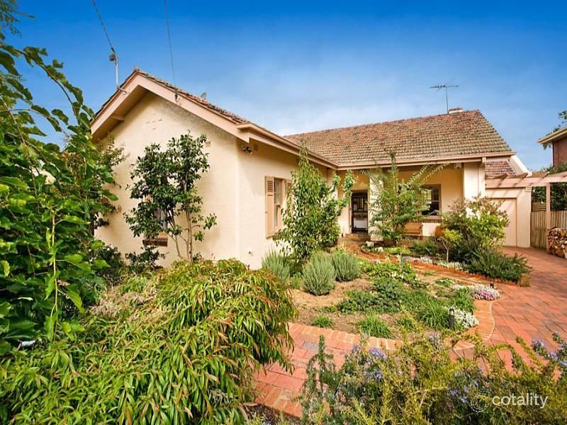 12 Alicia St, Hampton, VIC 3188