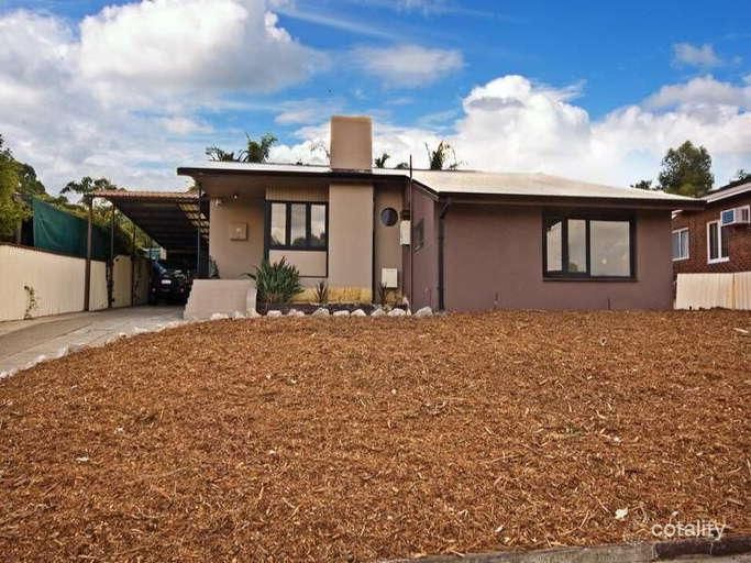 38 Priestley St, Embleton, WA 6062