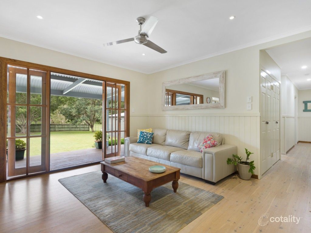 19 Flamingo St, Little Mountain, QLD 4551