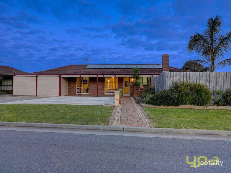14 Kevington St, Werribee, VIC 3030