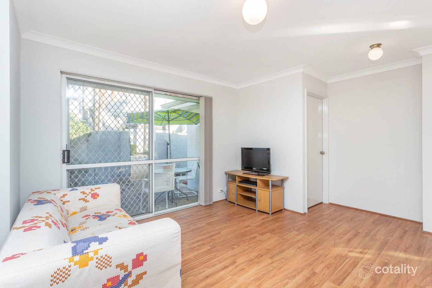 13/2 Waterway Ct, Churchlands, WA 6018