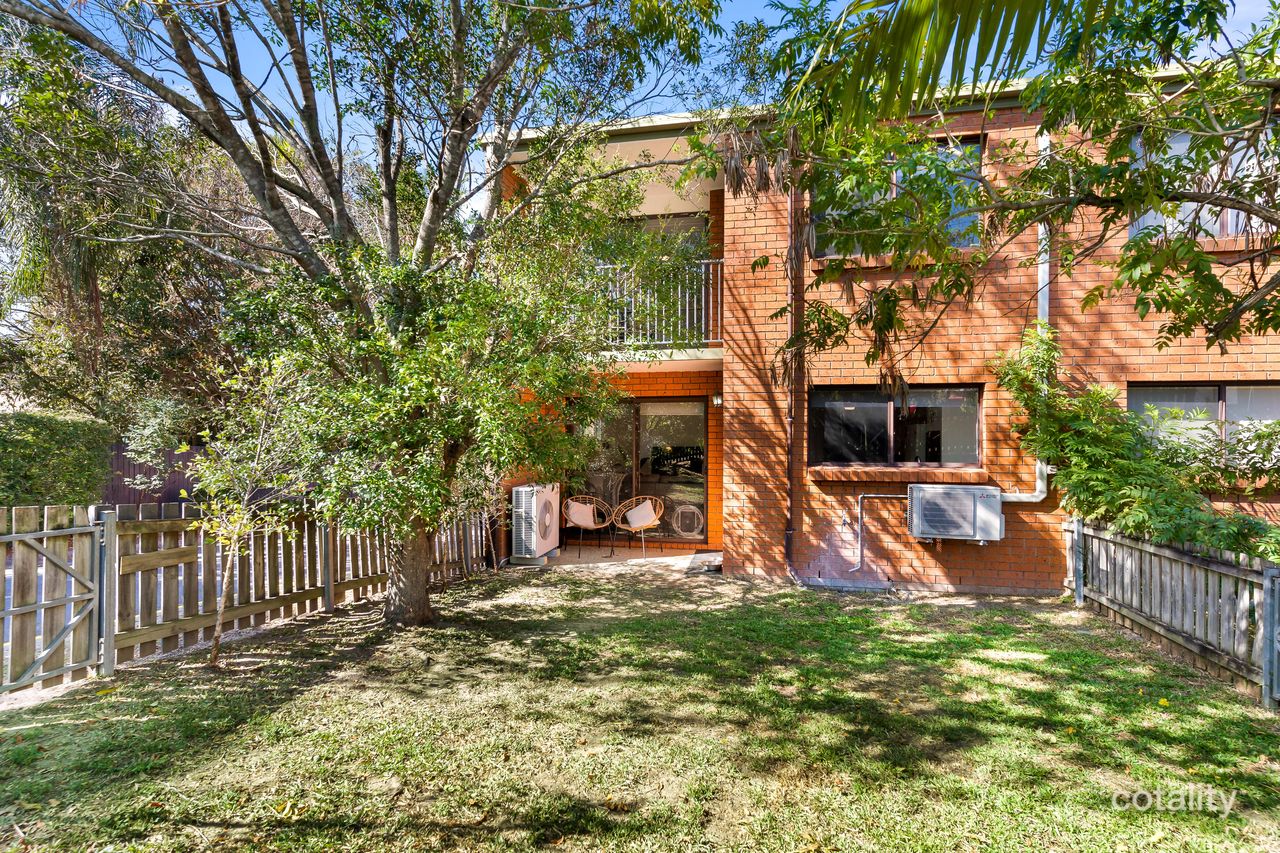 1/4 Amie Ct, Springwood, QLD 4127