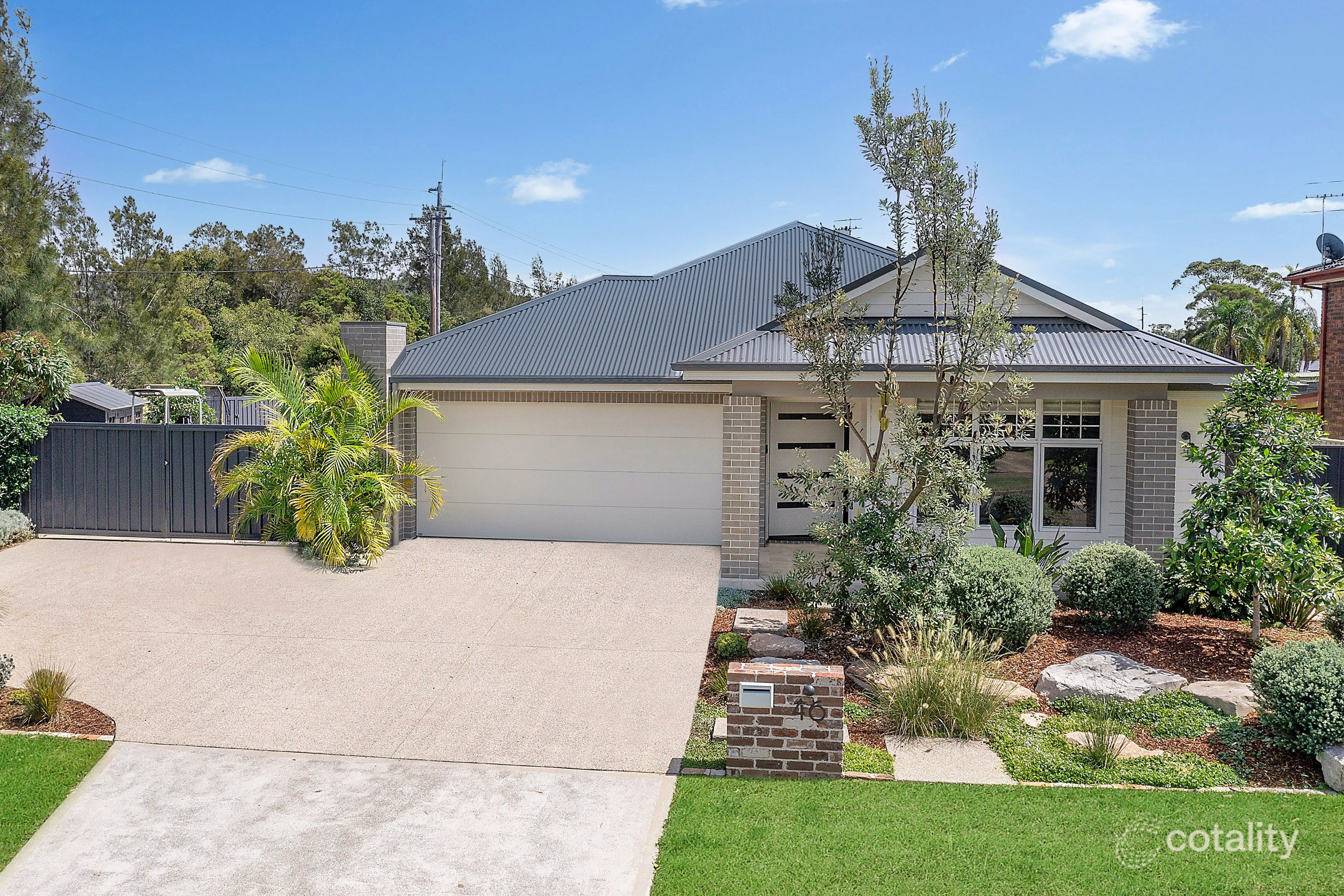 46 Debra Anne Dr, Bateau Bay, NSW 2261