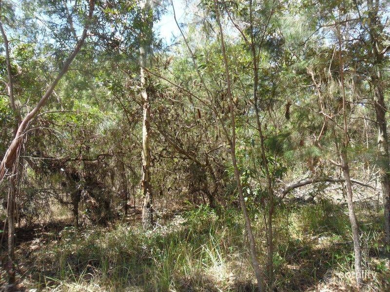 12 Kardinia St, Macleay Island, QLD 4184
