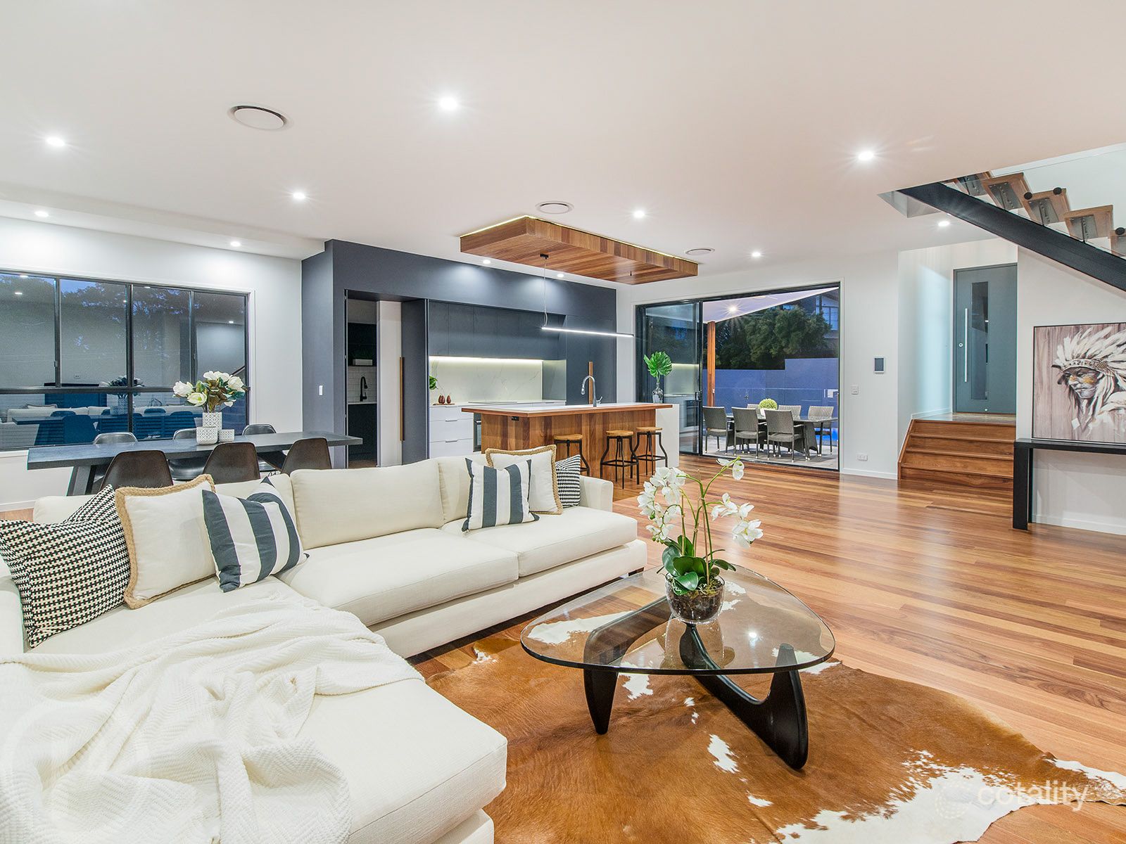 1 Hobart Ave, Camp Hill, QLD 4152