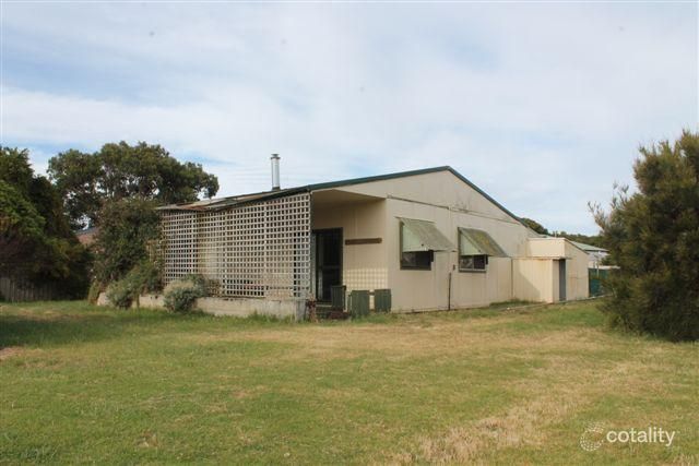 3 Boatswain Ave, Boatswain Point, SA 5275