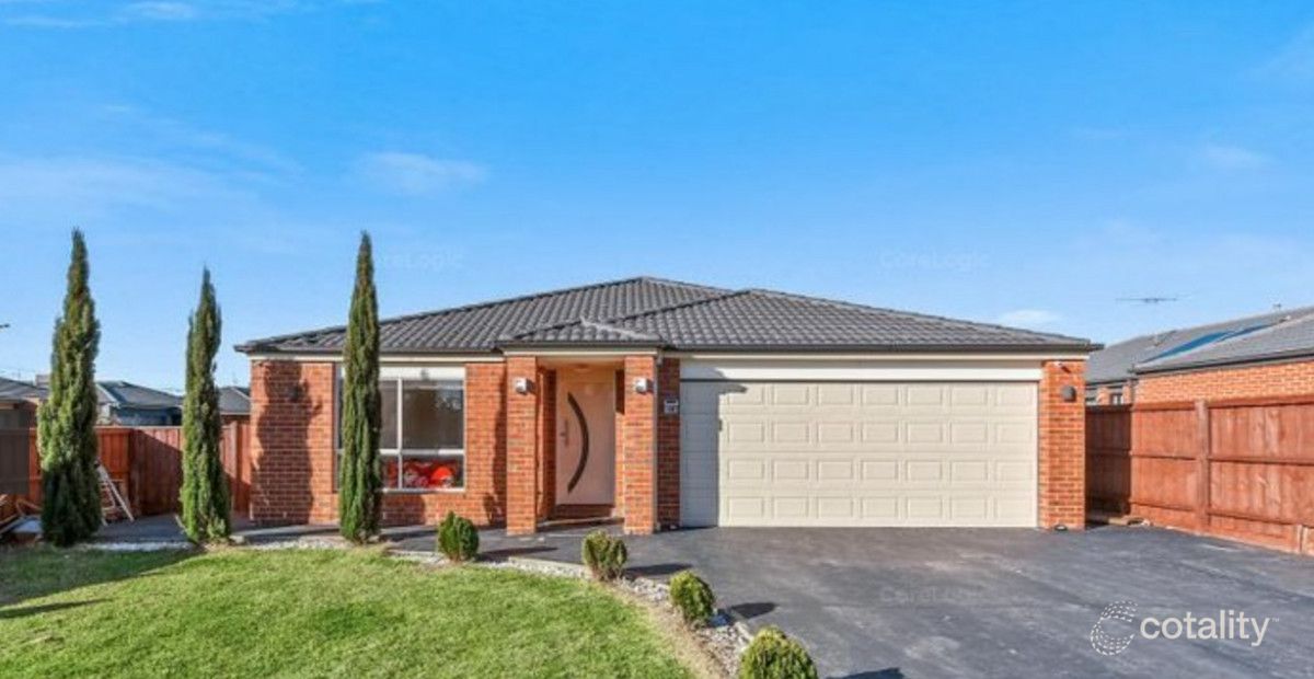 48 Valencia Cct, Cranbourne, VIC 3977