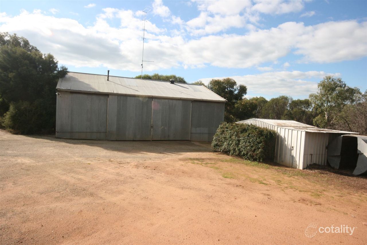 12 Alfred St, York, WA 6302