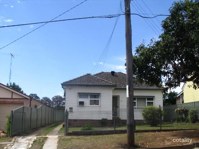 10 Haynes St, Penrith, NSW 2750