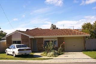 2 Nardie Pl, Hillman, WA 6168