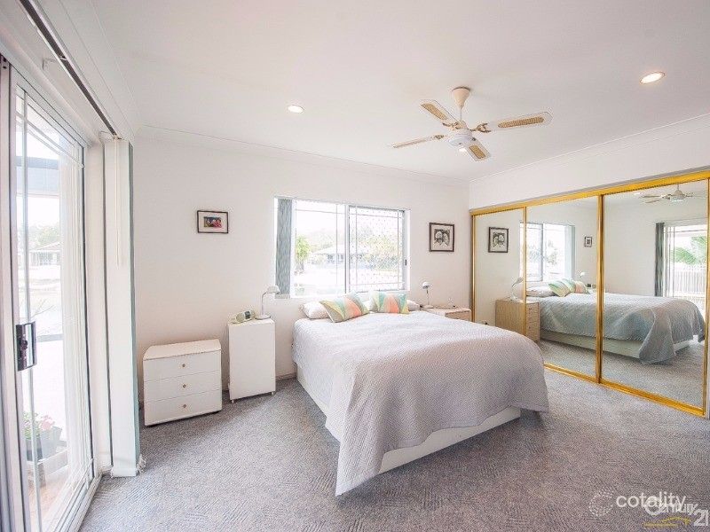100 Maroochy Waters Dr, Maroochydore, QLD 4558
