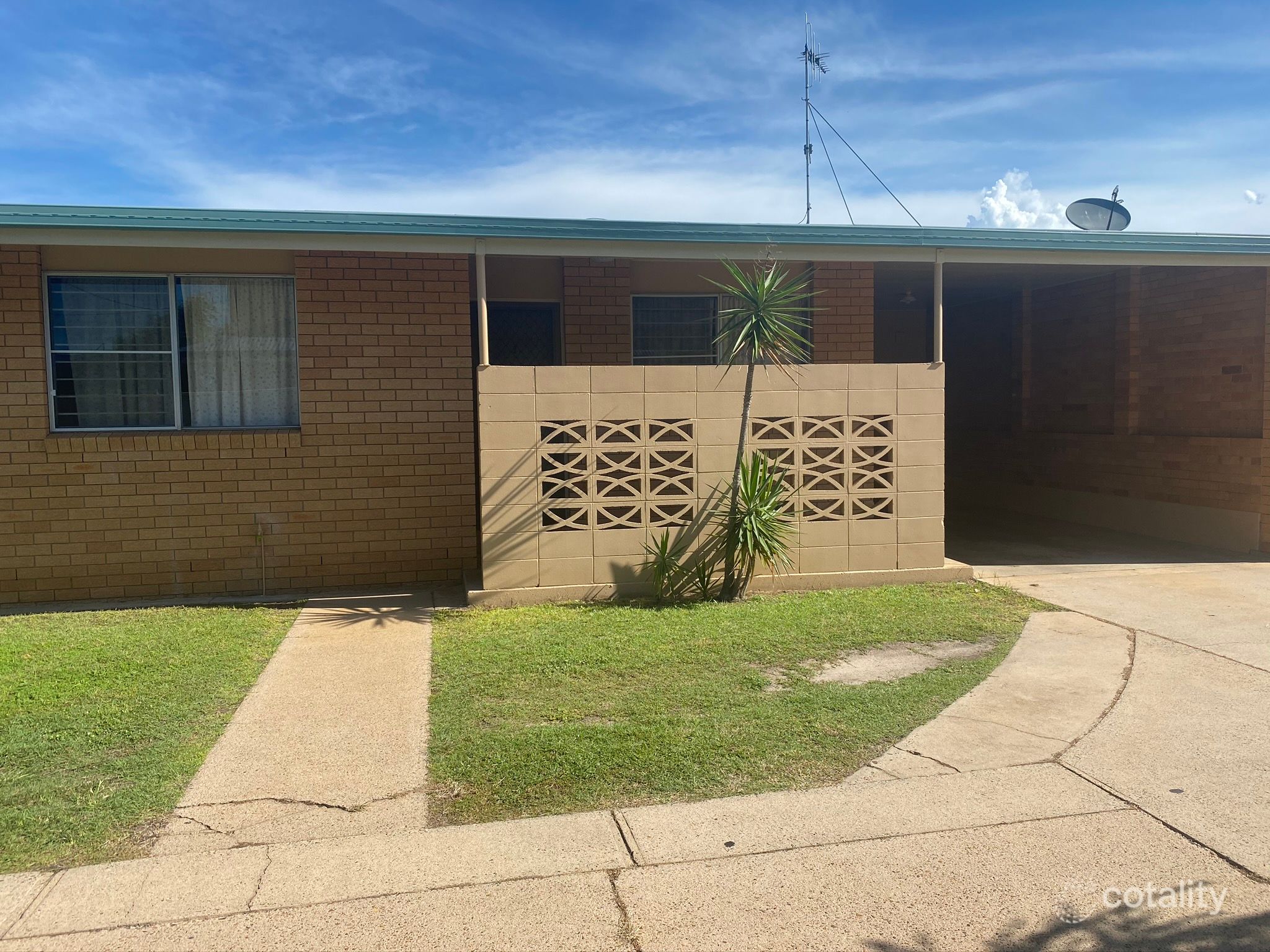 15 Robert St, Bundaberg South, QLD 4670