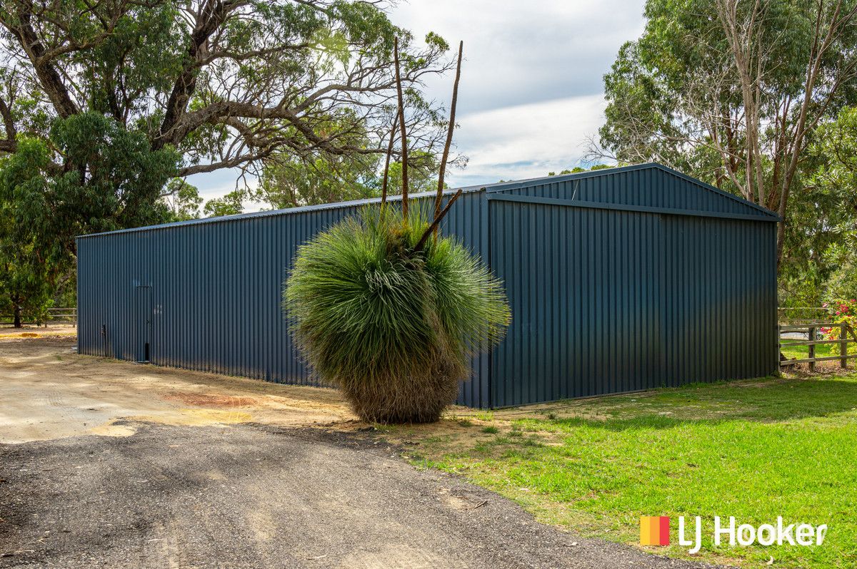 39 Countryside Dr, Two Rocks, WA 6037