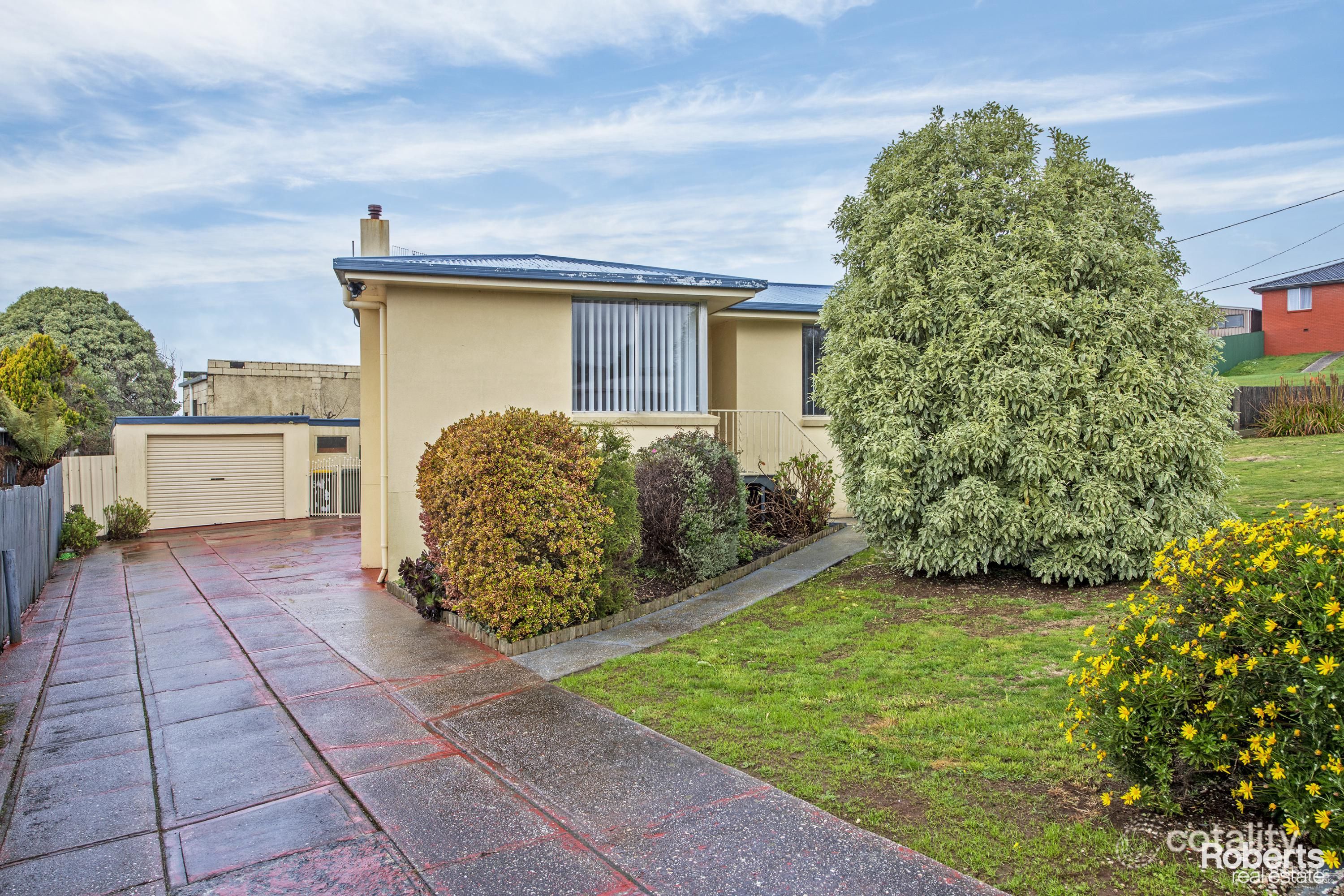 54 Colegrave Rd, Upper Burnie, TAS 7320
