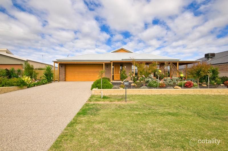 4 Acacia Cl, Elliminyt, VIC 3250