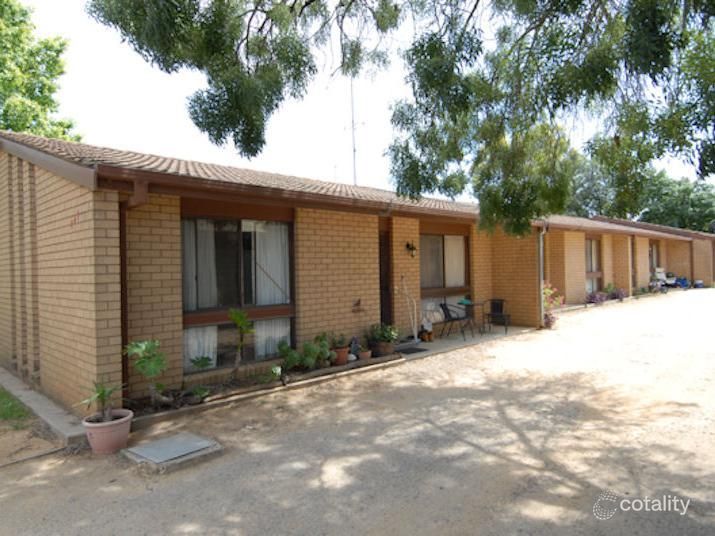 449 Poictiers St, Deniliquin, NSW 2710