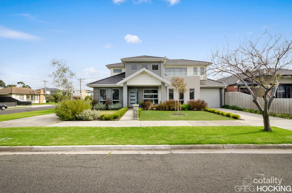 1 Leicester Sq, Seaholme, VIC 3018