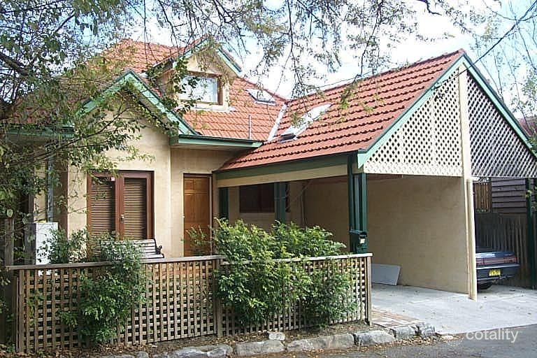 19 Jenkins Lane, Crows Nest, NSW 2065