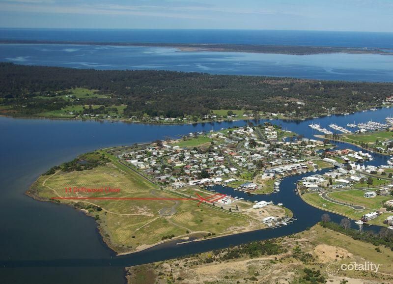 13 Driftwood Cl, Paynesville, VIC 3880