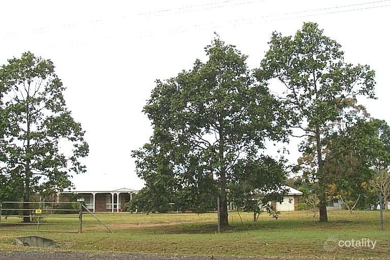 574 Caboolture River Rd, Upper Caboolture, QLD 4510