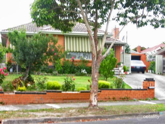 1 Helia Ct, Burwood East, VIC 3151
